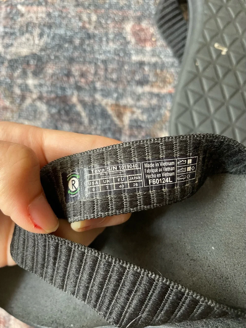 Teva black voya